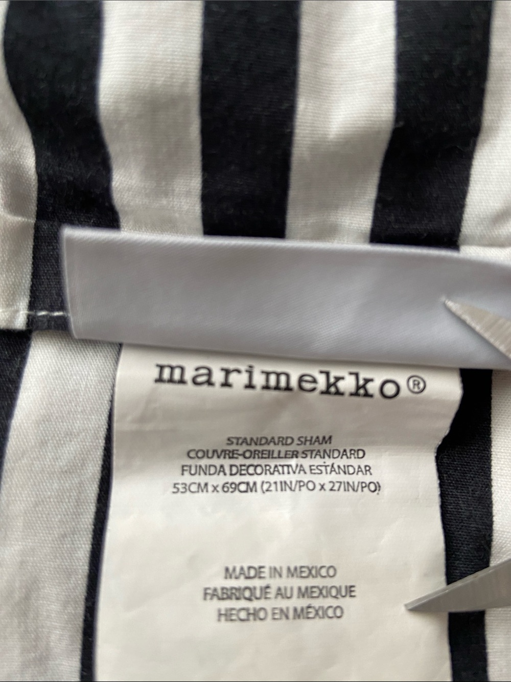 Marimekko Mini Unikko Floral Set Comforter And 2 Shams Red Pink Queen - Picture 11 of 14